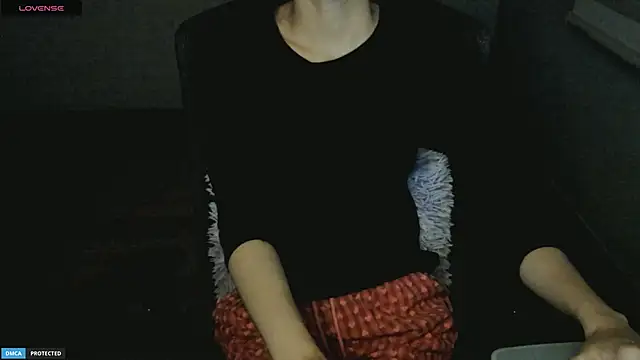 Snapshot of Ayase_momo chatting on March 21, 2025, 7:46 pm Ayase momo online show from March 21, 2025, 7:46 pm