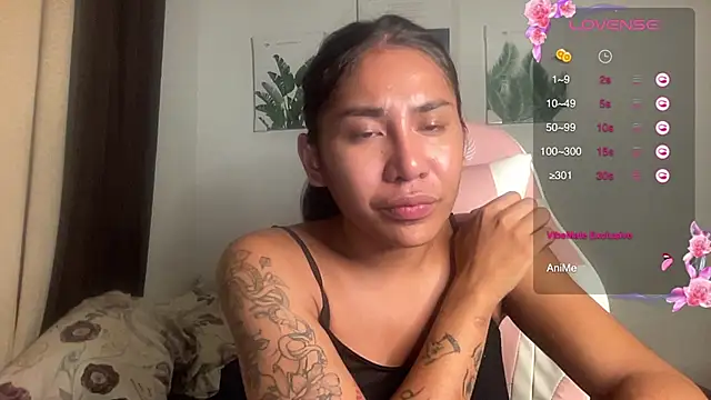 Snapshot of Alaia_Pope chatting on June 22, 2026, 6:05 pm Alaia Pope online show from June 22, 2026, 6:05 pm