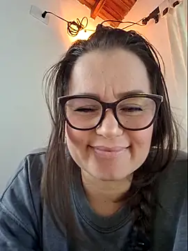 MariaPau 83 online show from May 11, 2026, 2:45 pm