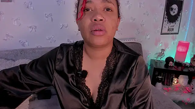 Snapshot of pamela_doll3 chatting on April 17, 2026, 4:04 am pamela doll3 online show from April 17, 2026, 4:04 am