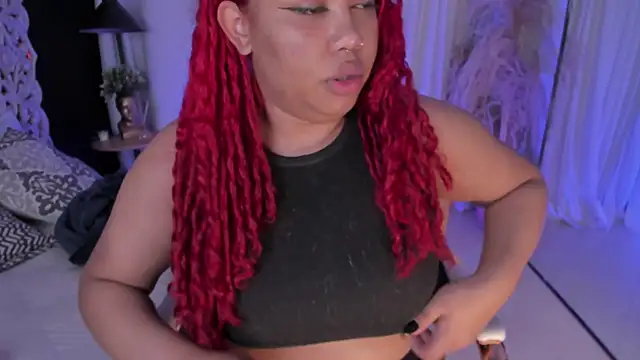 Snapshot of pamela_doll3 chatting on November 28, 2025, 7:52 am pamela doll3 online show from November 28, 2025, 7:52 am