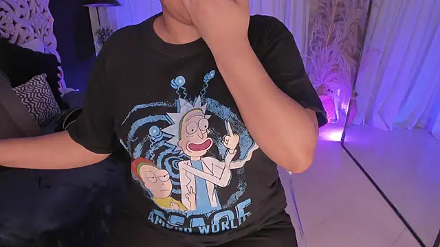 Snapshot of pamela_doll3 chatting on November 23, 2025, 5:50 am pamela doll3 online show from November 23, 2025, 5:50 am