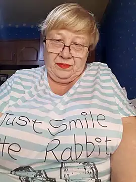 Lena Gaby online show from October 10, 2025, 7:04 pm