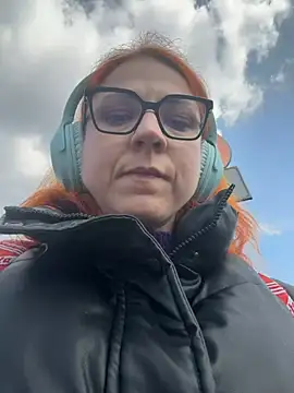 Nikky Divine online show from March 24, 2026, 2:06 pm