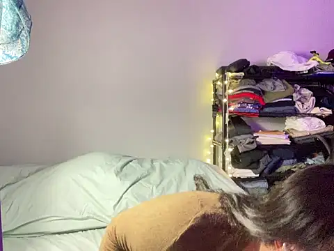 robinlyn online show from January 4, 2025, 9:43 am