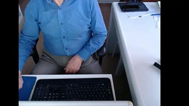 Snapshot of dutchpornking chatting on December 20, 2025, 7:55 am dutchpornking online show from December 20, 2025, 7:55 am