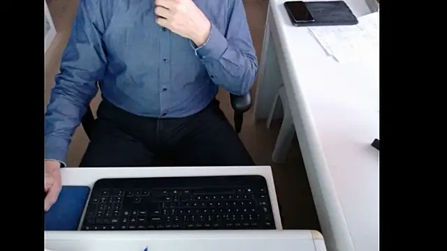 Snapshot of dutchpornking chatting on January 12, 2026, 8:21 am dutchpornking online show from January 12, 2026, 8:21 am