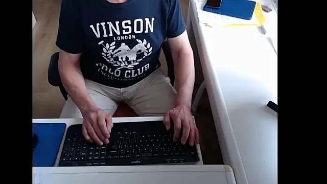dutchpornking online show from May 30, 2026, 9:26 am