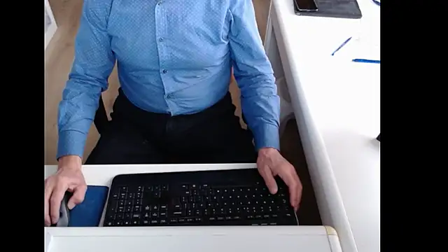 Snapshot of dutchpornking chatting on November 10, 2025, 7:46 am dutchpornking online show from November 10, 2025, 7:46 am