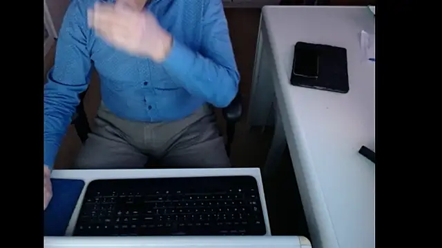 Snapshot of dutchpornking chatting on December 18, 2025, 7:35 am dutchpornking online show from December 18, 2025, 7:35 am