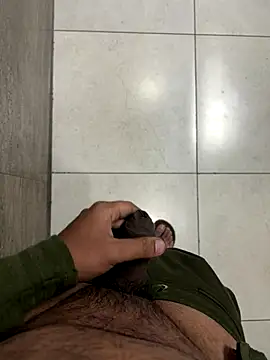 luciferdxm5 online show from December 7, 2024, 4:26 am