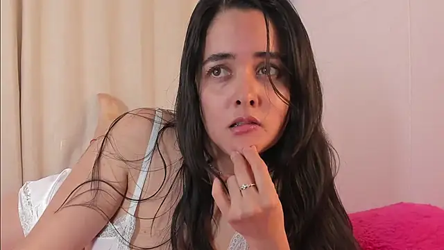 miss alhy online show from October 16, 2025, 12:57 pm