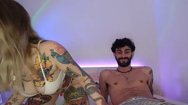 Snapshot of Sophia_Sapphire chatting on January 11, 2025, 3:42 pm Sophia Sapphire online show from January 11, 2025, 3:42 pm