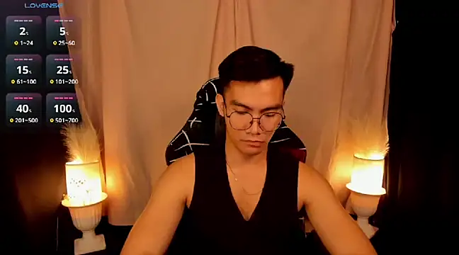 Snapshot of 000batman000 chatting on February 10, 2025, 10:09 am 000batman000 online show from February 10, 2025, 10:09 am