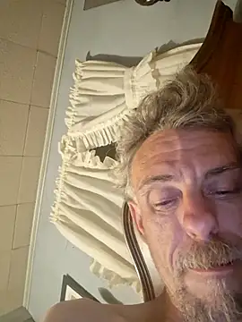 19JaSon83 online show from July 2, 2026, 5:13 am