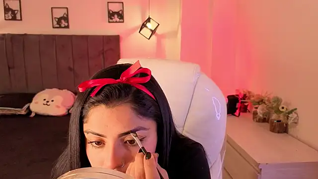 Catalinaa martinez online show from November 3, 2025, 3:23 am