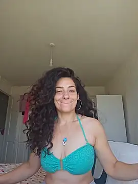 Snapshot of YourGirlNextDoor69 chatting on July 2, 2026, 12:11 pm YourGirlNextDoor69 online show from July 2, 2026, 12:11 pm