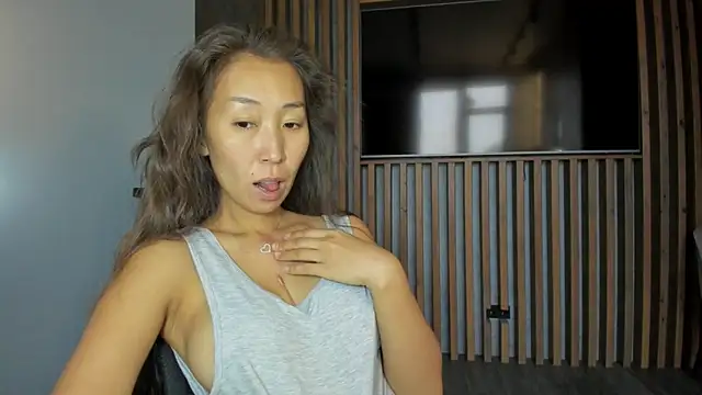 Kimmy sunn online show from October 22, 2025, 1:10 pm