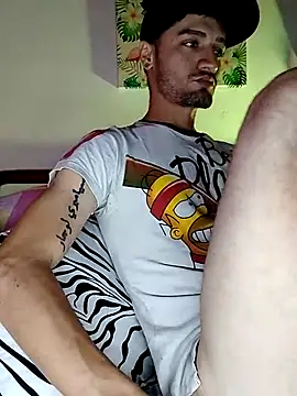 Snapshot of iamxandertv chatting on November 4, 2025, 1:48 pm iamxandertv online show from November 4, 2025, 1:48 pm