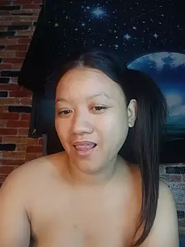 Snapshot of Urchanel chatting on May 31, 2026, 10:10 pm Urchanel online show from May 31, 2026, 10:10 pm