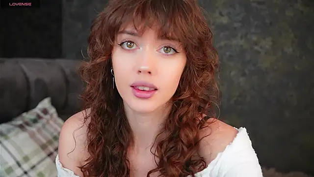 LinoAdaro online show from October 28, 2025, 4:46 am