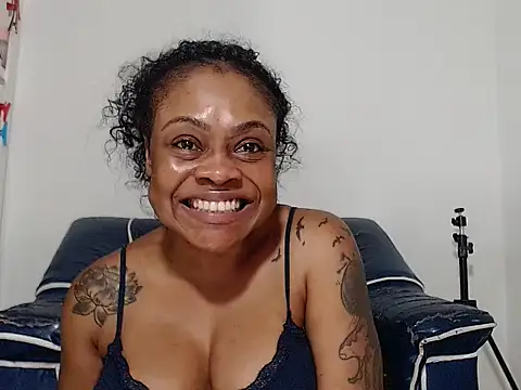 Snapshot of alexiaao9 chatting on April 7, 2026, 3:30 am alexiaao9 online show from April 7, 2026, 3:30 am