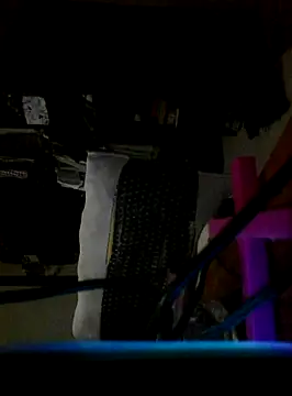 Snapshot of landy20cm chatting on February 16, 2025, 11:49 am landy20cm online show from February 16, 2025, 11:49 am