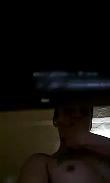 Snapshot of landy20cm chatting on December 2, 2024, 7:44 pm landy20cm online show from December 2, 2024, 7:44 pm