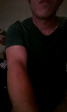 Snapshot of landy20cm chatting on December 31, 2024, 4:57 pm landy20cm online show from December 31, 2024, 4:57 pm