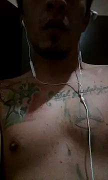 Snapshot of landy20cm chatting on December 23, 2024, 1:29 am landy20cm online show from December 23, 2024, 1:29 am