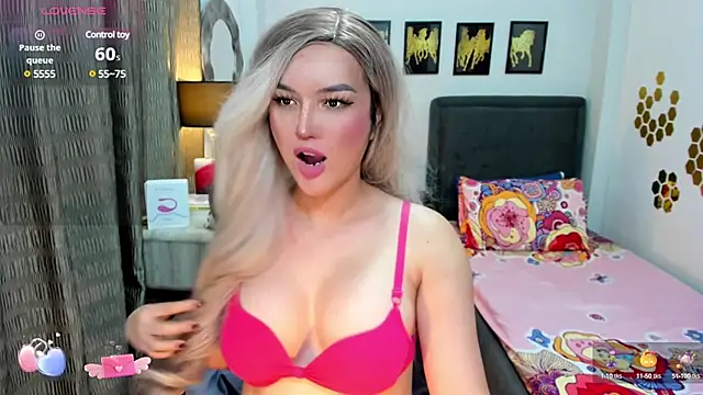 TwilightMistress69 online show from February 25, 2025, 9:31 am