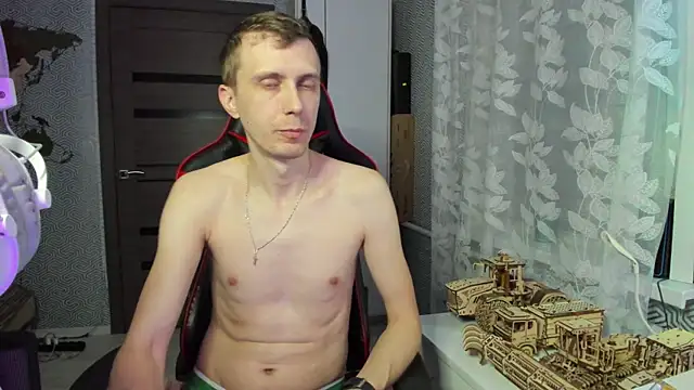 alex13ho online show from March 6, 2025, 5:22 pm