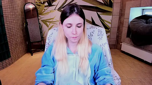 Snapshot of fleximona chatting on May 16, 2026, 9:08 am fleximona online show from May 16, 2026, 9:08 am
