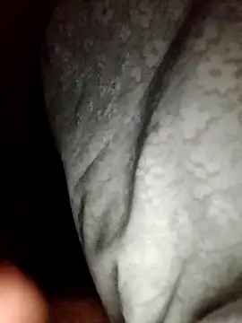 Snapshot of Annerae chatting on March 11, 2026, 6:24 pm Annerae online show from March 11, 2026, 6:24 pm