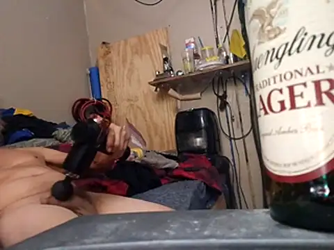 sausylolly online show from October 22, 2025, 7:30 am