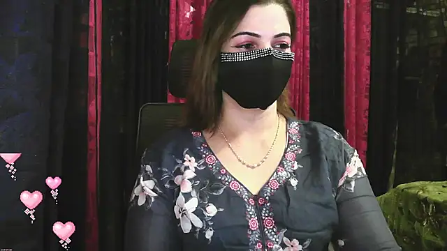 Cute Sonii online show from December 3, 2025, 1:21 pm