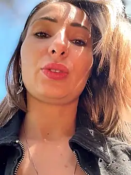 Snapshot of YOUR-KARINA chatting on April 3, 2026, 3:24 am YOUR-KARINA online show from April 3, 2026, 3:24 am