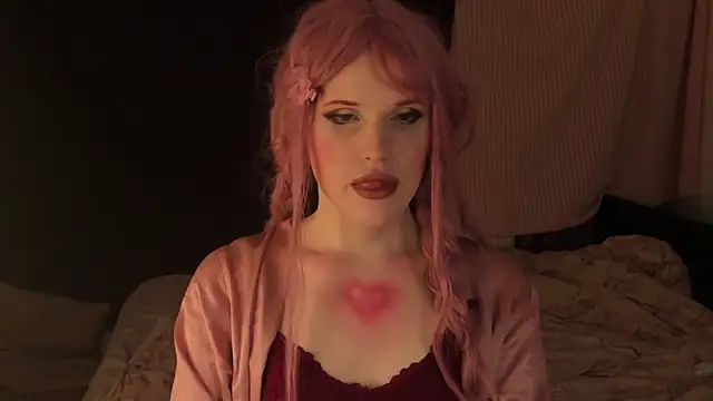 Snapshot of EffieMinki chatting on January 15, 2025, 1:45 am EffieMinki online show from January 15, 2025, 1:45 am