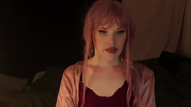 Snapshot of EffieMinki chatting on January 17, 2025, 4:36 pm EffieMinki online show from January 17, 2025, 4:36 pm