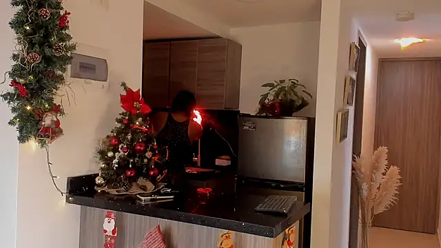 mariam hill online show from November 28, 2025, 7:58 pm