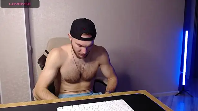Snapshot of Toress1 chatting on February 19, 2025, 5:38 pm Toress1 online show from February 19, 2025, 5:38 pm
