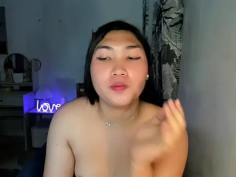 Snapshot of Miss_Deliciousness chatting on February 25, 2025, 3:53 pm Miss Deliciousness online show from February 25, 2025, 3:53 pm