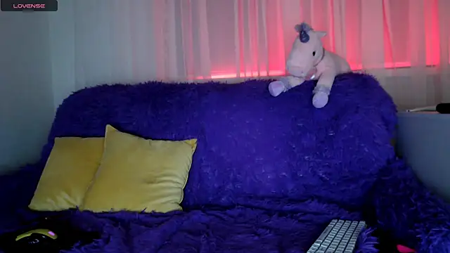 Snapshot of Lili_asian chatting on March 4, 2025, 9:00 pm Lili asian online show from March 4, 2025, 9:00 pm