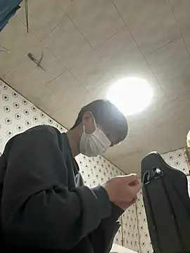 Snapshot of pychan chatting on December 31, 2024, 12:04 pm pychan online show from December 31, 2024, 12:04 pm