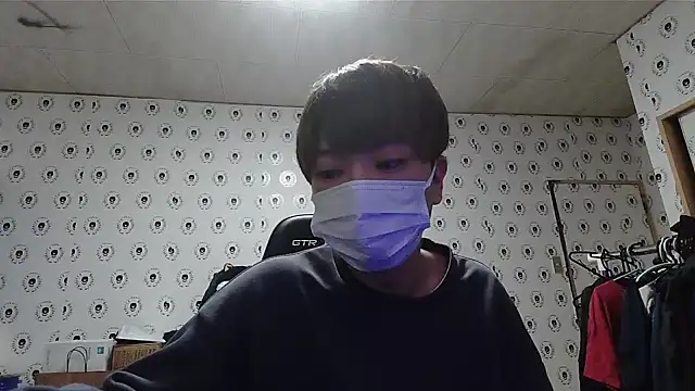 Snapshot of pychan chatting on December 23, 2024, 1:24 pm pychan online show from December 23, 2024, 1:24 pm