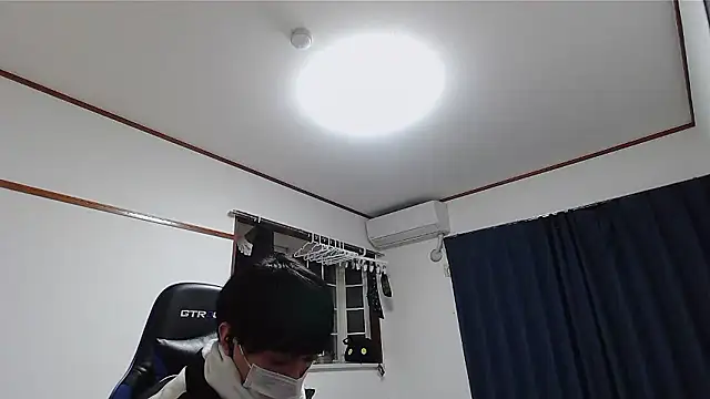 Snapshot of pychan chatting on January 16, 2026, 2:32 pm pychan online show from January 16, 2026, 2:32 pm