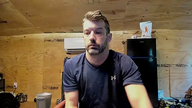 Snapshot of Kenny_Kyle chatting on September 26, 2025, 2:24 pm Kenny Kyle online show from September 26, 2025, 2:24 pm