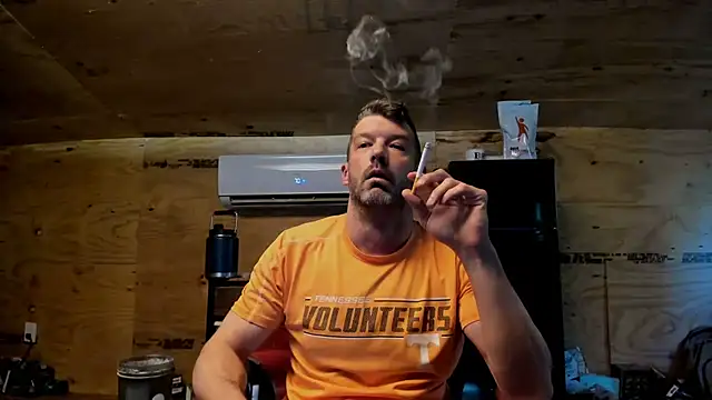 Snapshot of Kenny_Kyle chatting on October 2, 2025, 1:58 pm Kenny Kyle online show from October 2, 2025, 1:58 pm