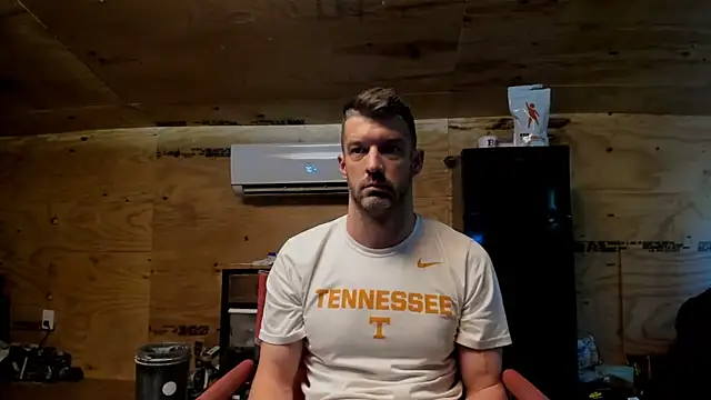 Snapshot of Kenny_Kyle chatting on September 30, 2025, 1:28 pm Kenny Kyle online show from September 30, 2025, 1:28 pm