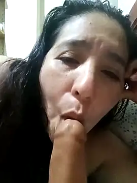 Snapshot of Gatubela212 chatting on February 20, 2026, 3:47 am Gatubela212 online show from February 20, 2026, 3:47 am